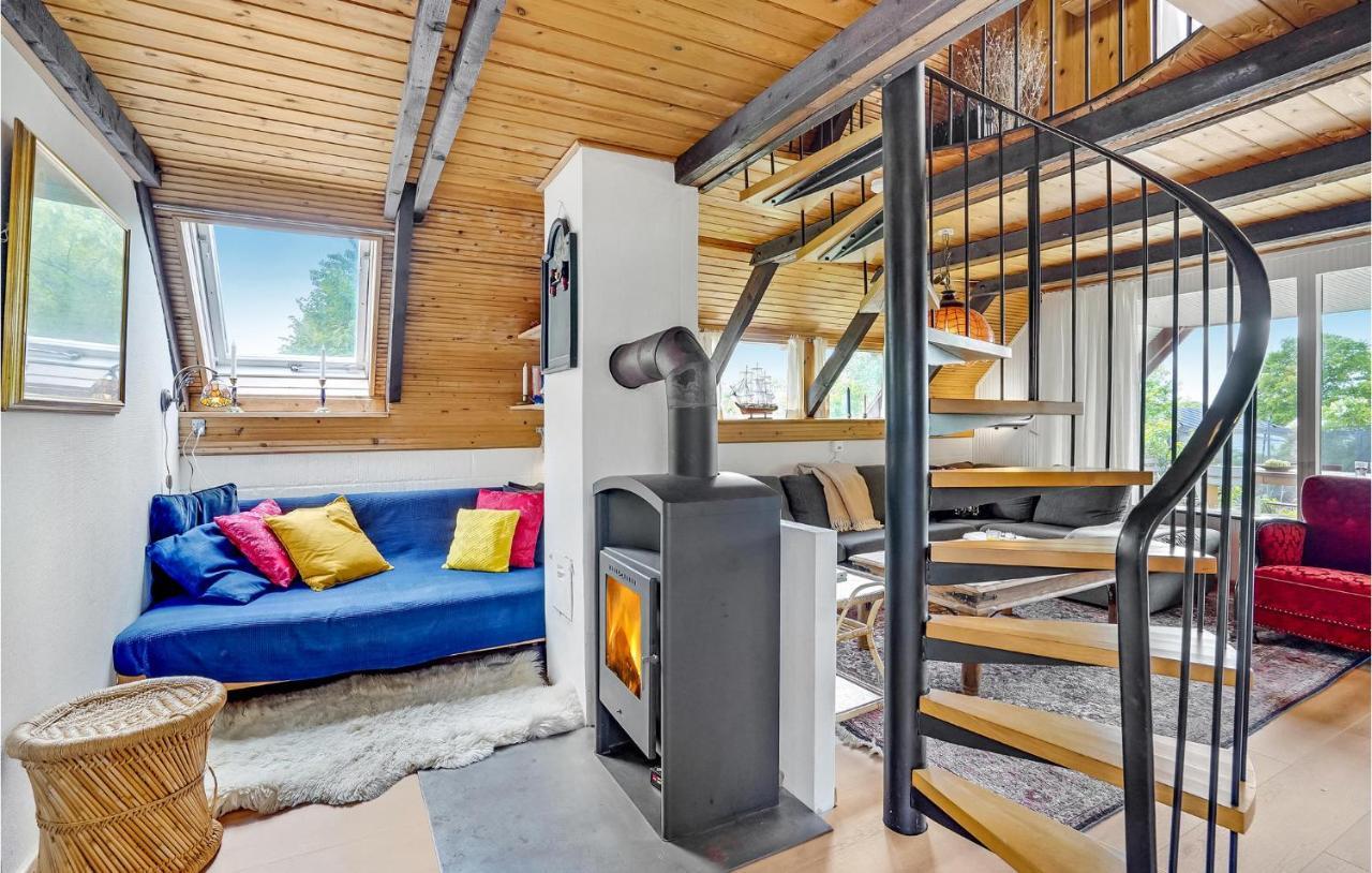 Amazing Home In Logstrup With Kitchen Εξωτερικό φωτογραφία
