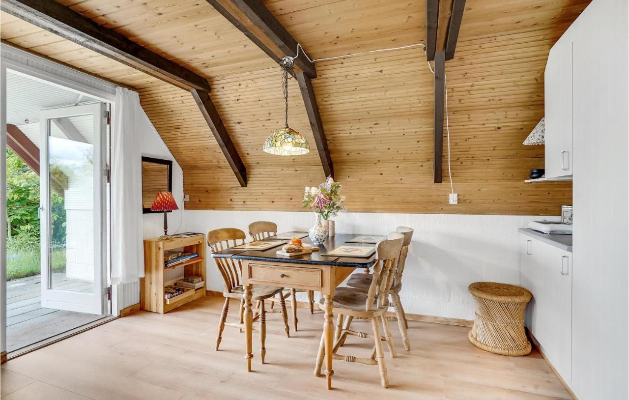 Amazing Home In Logstrup With Kitchen Εξωτερικό φωτογραφία